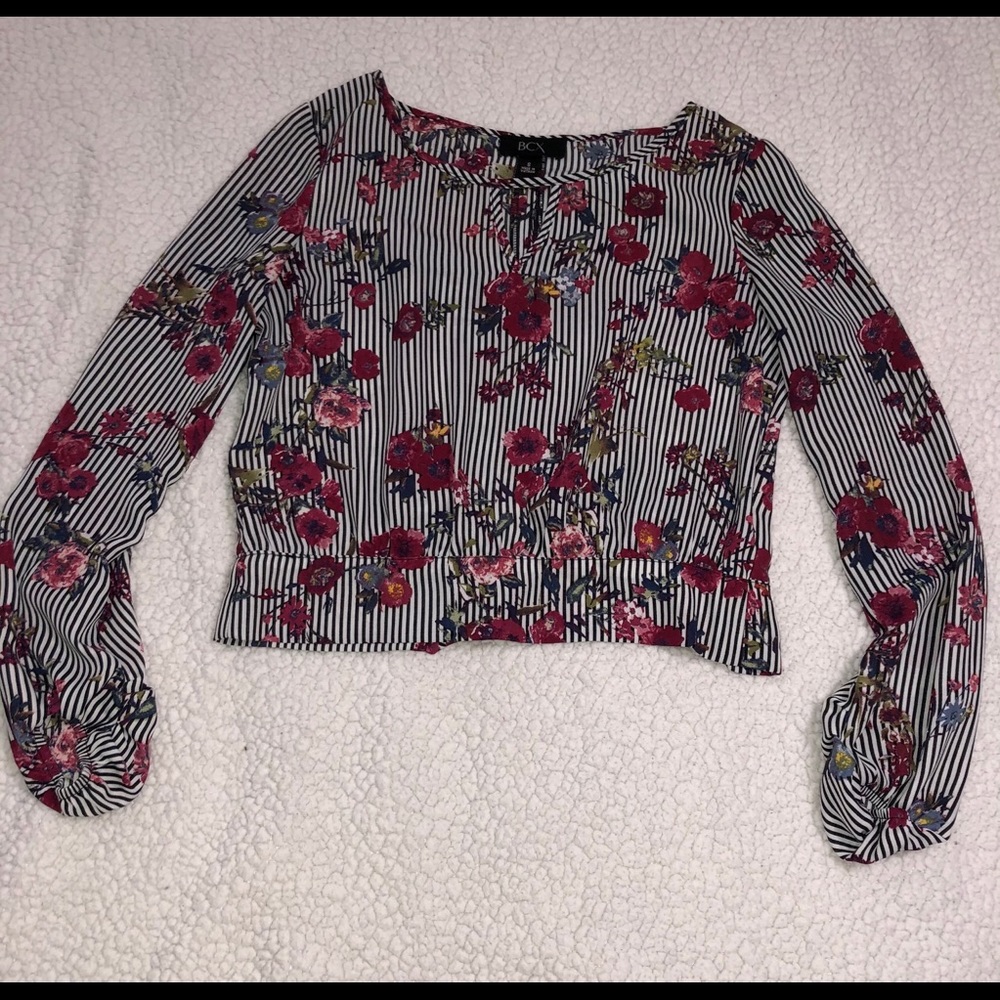 Puff sleeve top